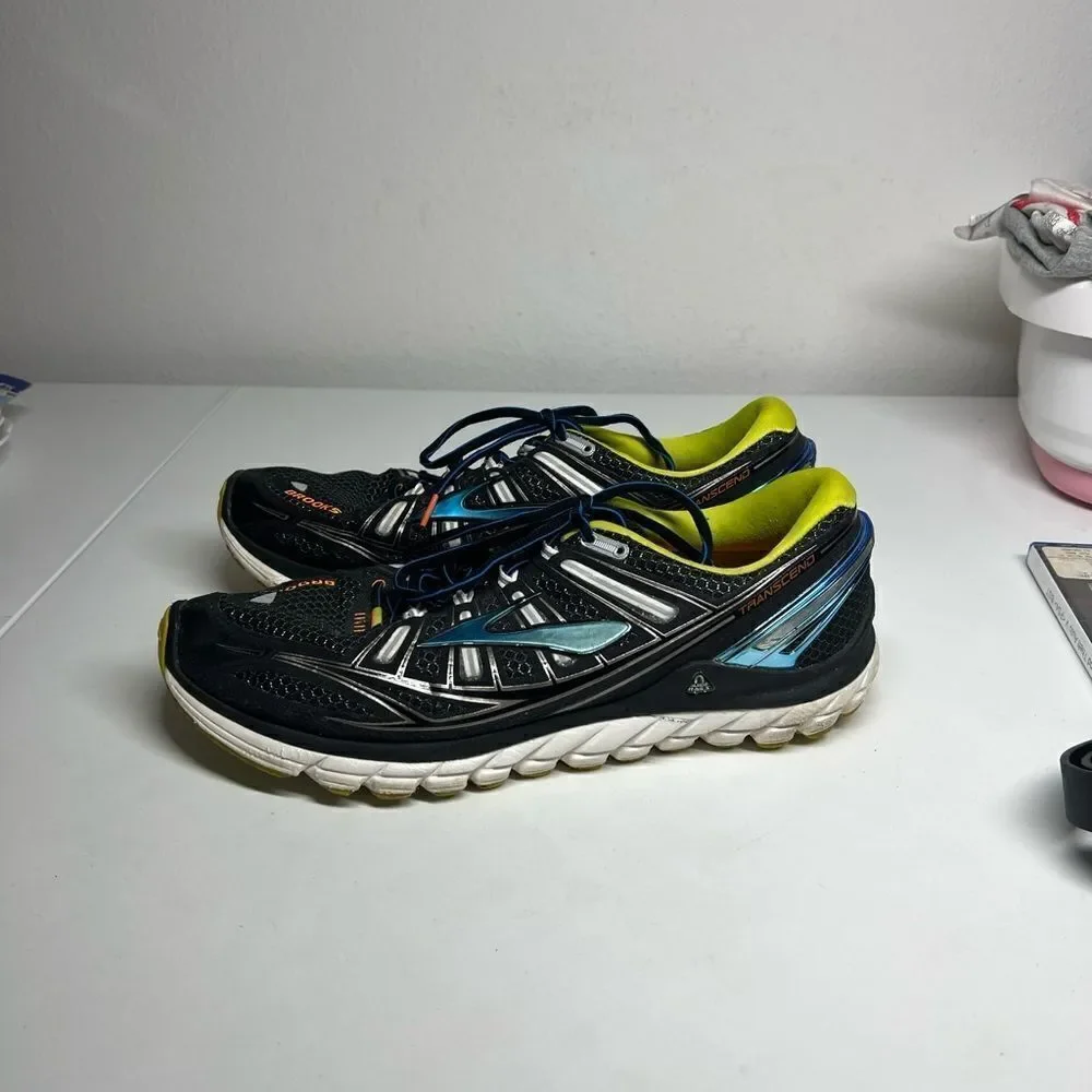 Brooks transcend shoes